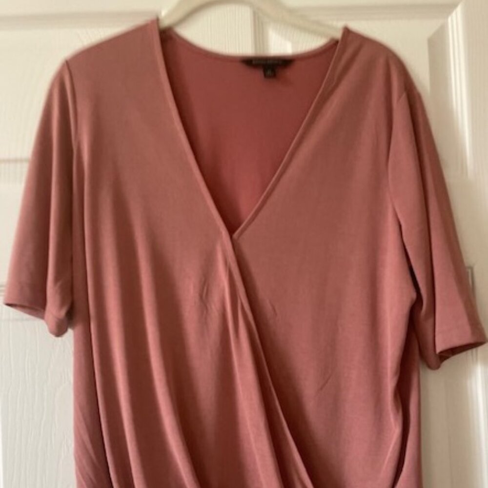 RELAXED Luxe Blouse/Top in dusty rose by BANANA REPUBLIC M